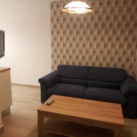 Lexy'S Apartment Brasov Luaran gambar